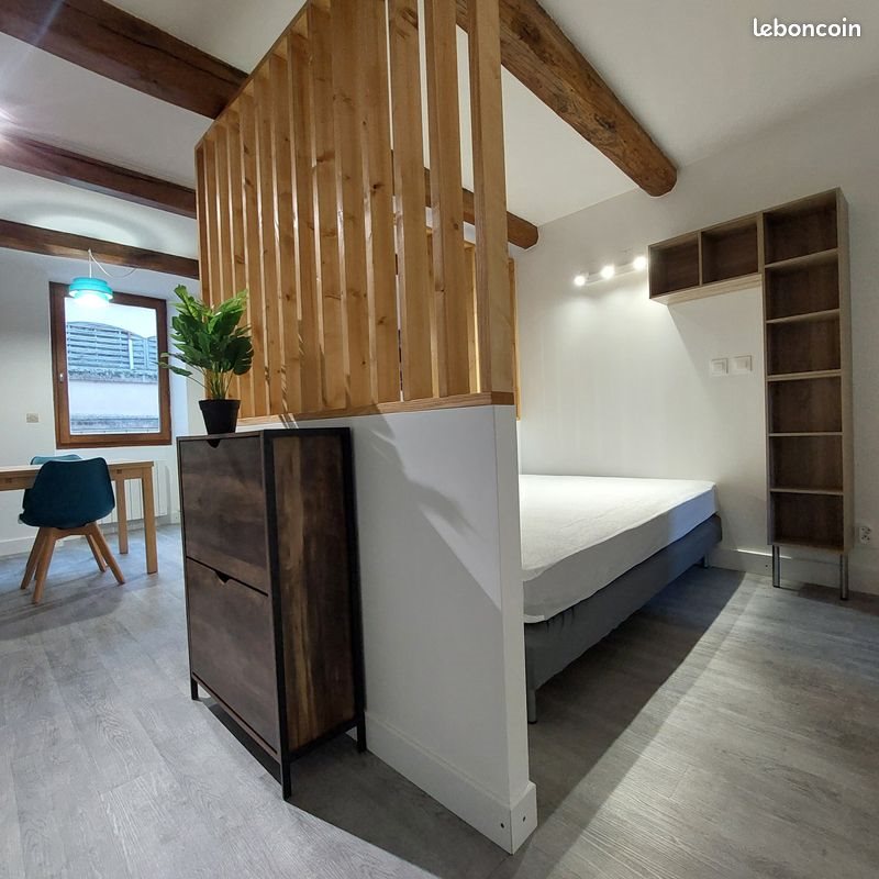 Appartement à louer, 27m², Privas