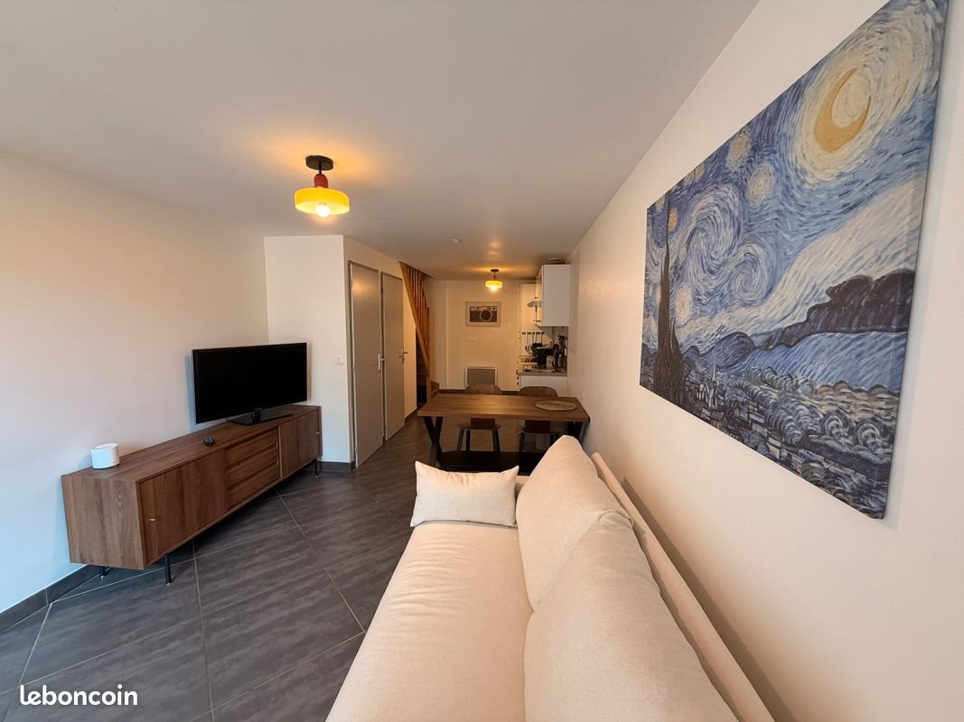 Appartement à louer, 40m², Bessan