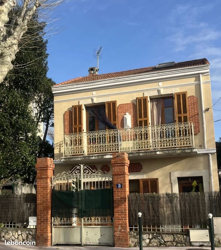 Maison à vendre, 78m², Hyères