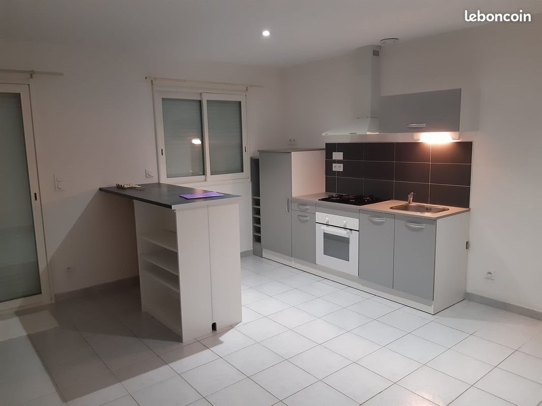 Maison à louer, 80m², Surgères