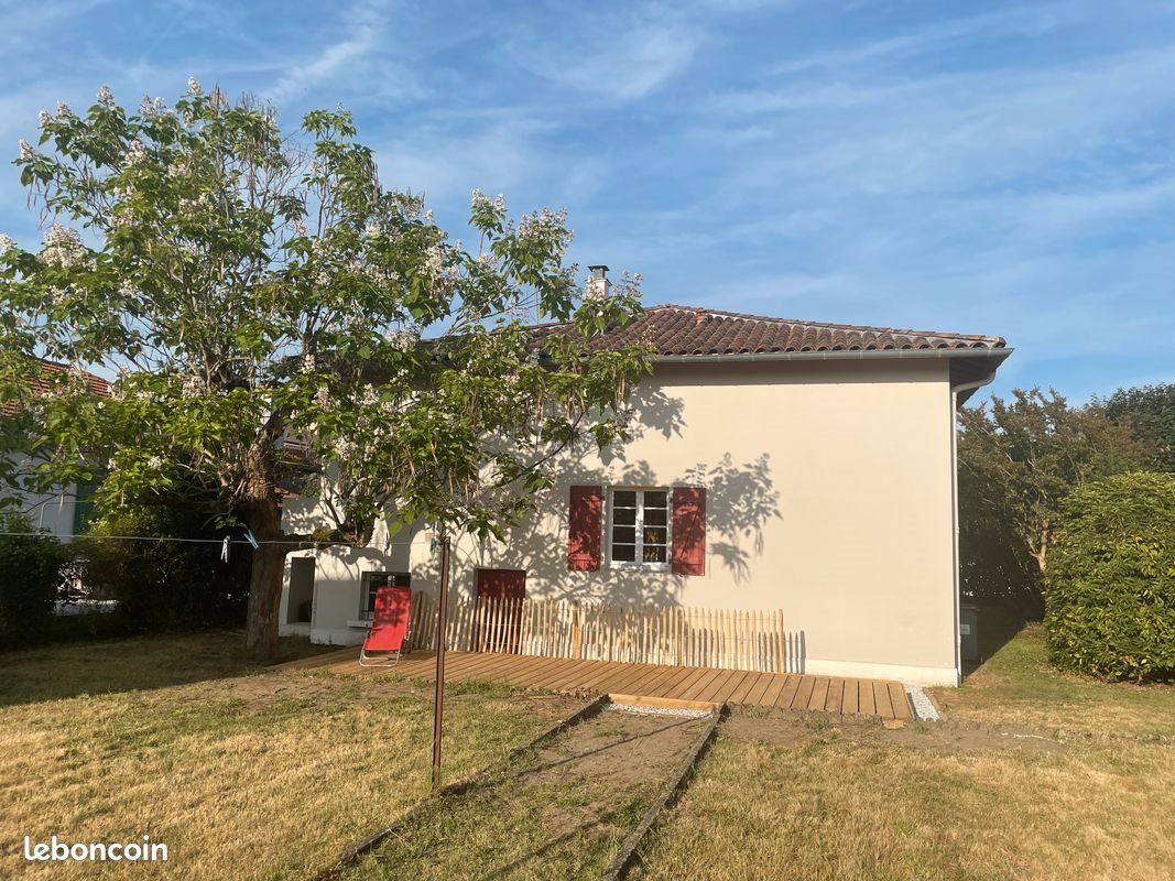 Maison à louer, 165m², Dax
