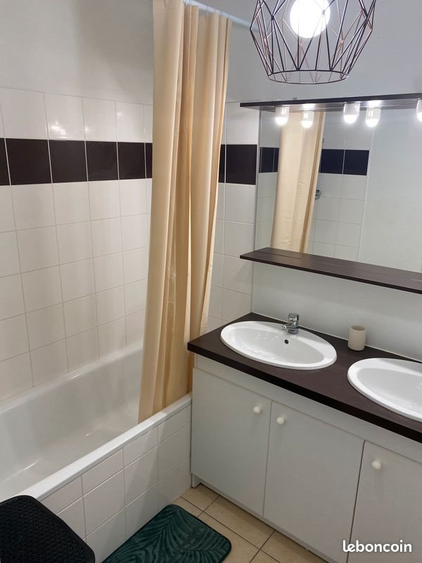 Appartement à louer, 59m², Angoulême