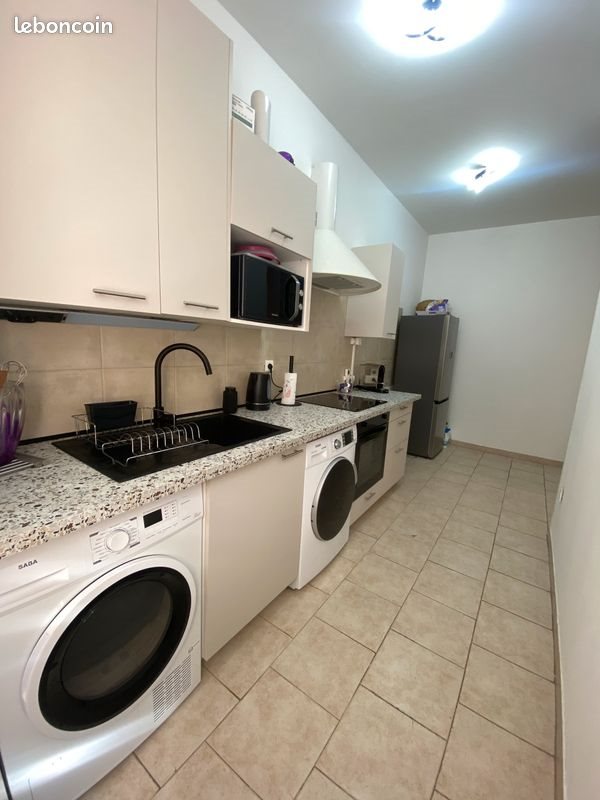 Appartement à louer, 75m², Ajaccio