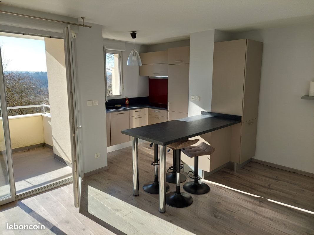 Appartement à louer, 43m², Rodez