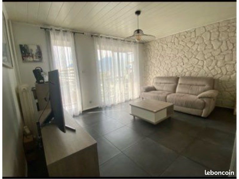 Appartement à louer, 73m², Eybens