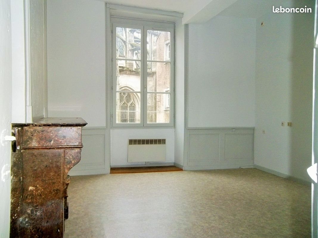 Appartement à louer, 68m², Chaumont