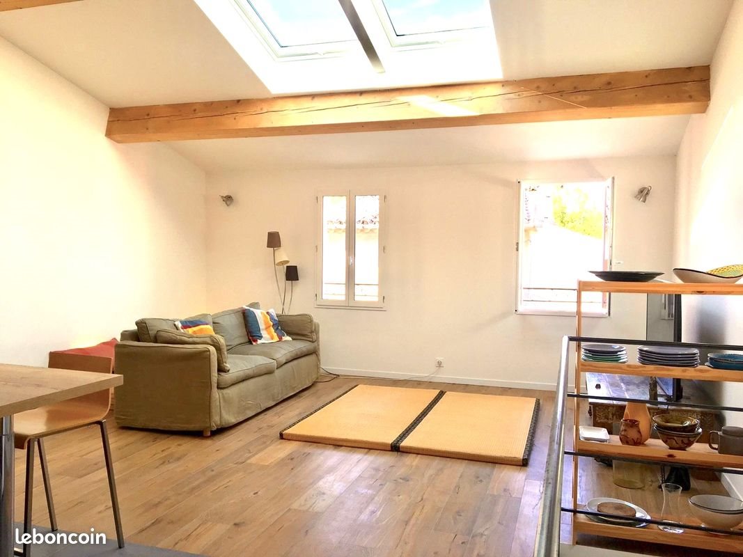 Maison à louer, 71m², Lambesc
