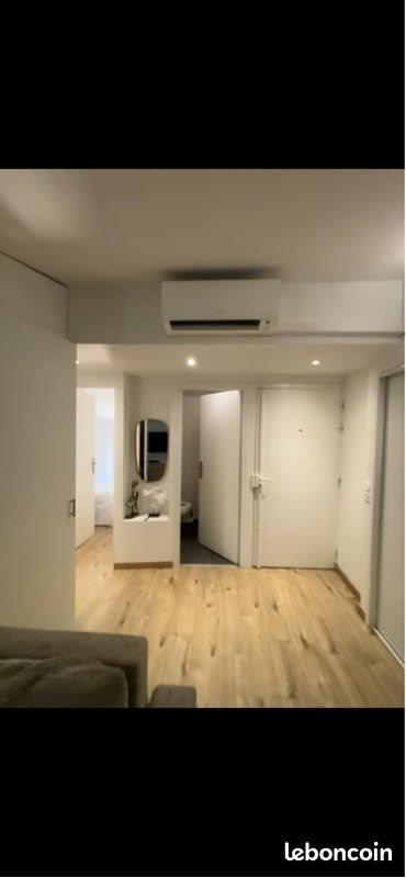 Appartement à louer, 40m², Valbonne