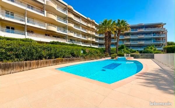 Appartement à louer, 37m², Saint-Laurent-du-Var
