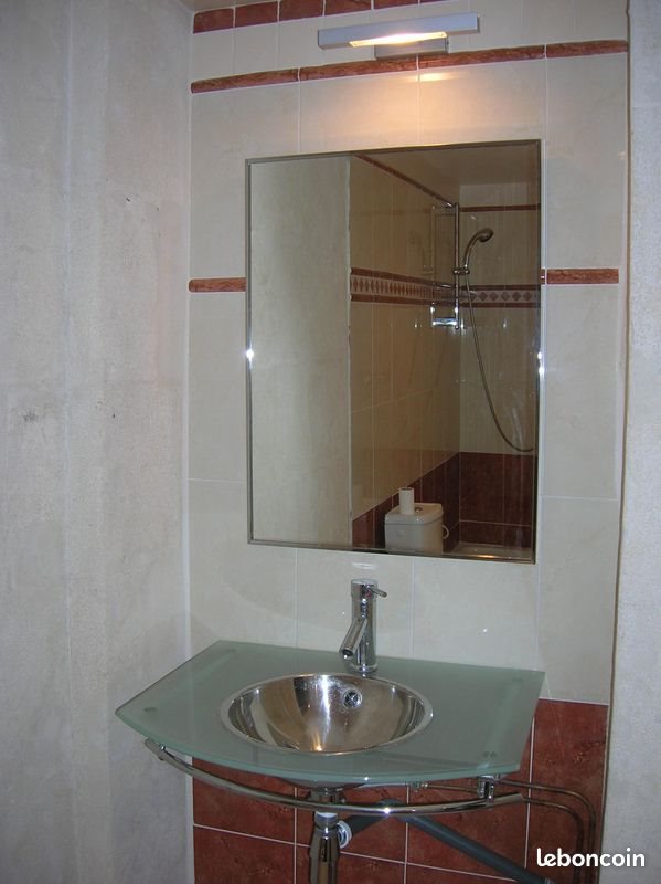 Appartement à louer, 26m², Nîmes