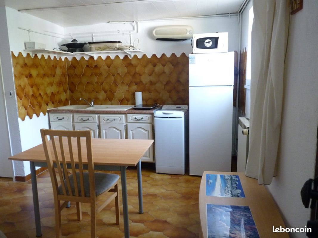 Appartement à louer, 30m², Arles
