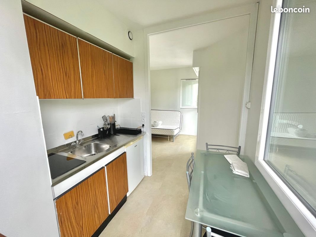 Appartement à louer, 25m², Talence