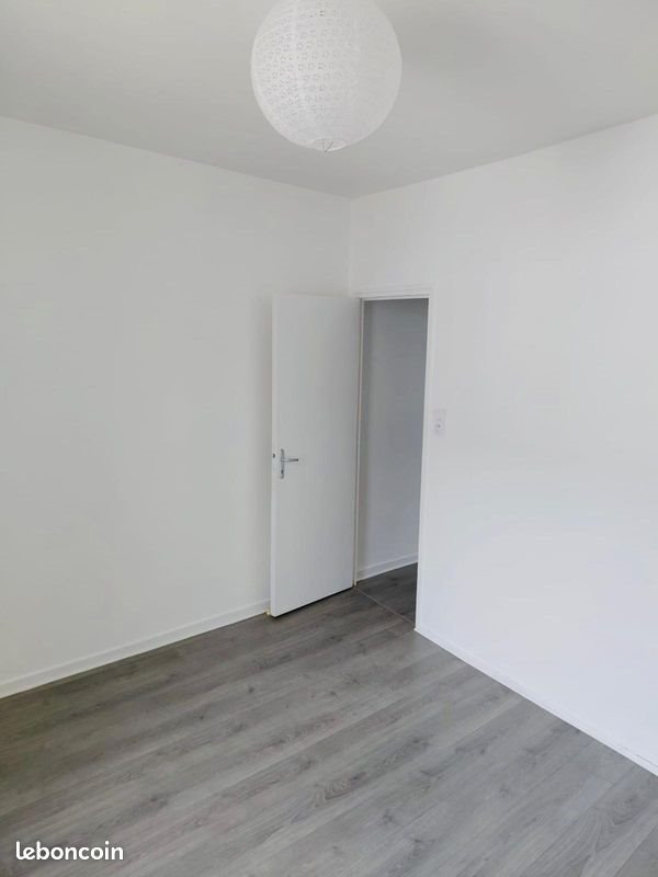 Appartement à louer, 33m², Ploërmel