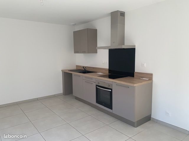 Appartement à louer, 55m², Sérignan-du-Comtat