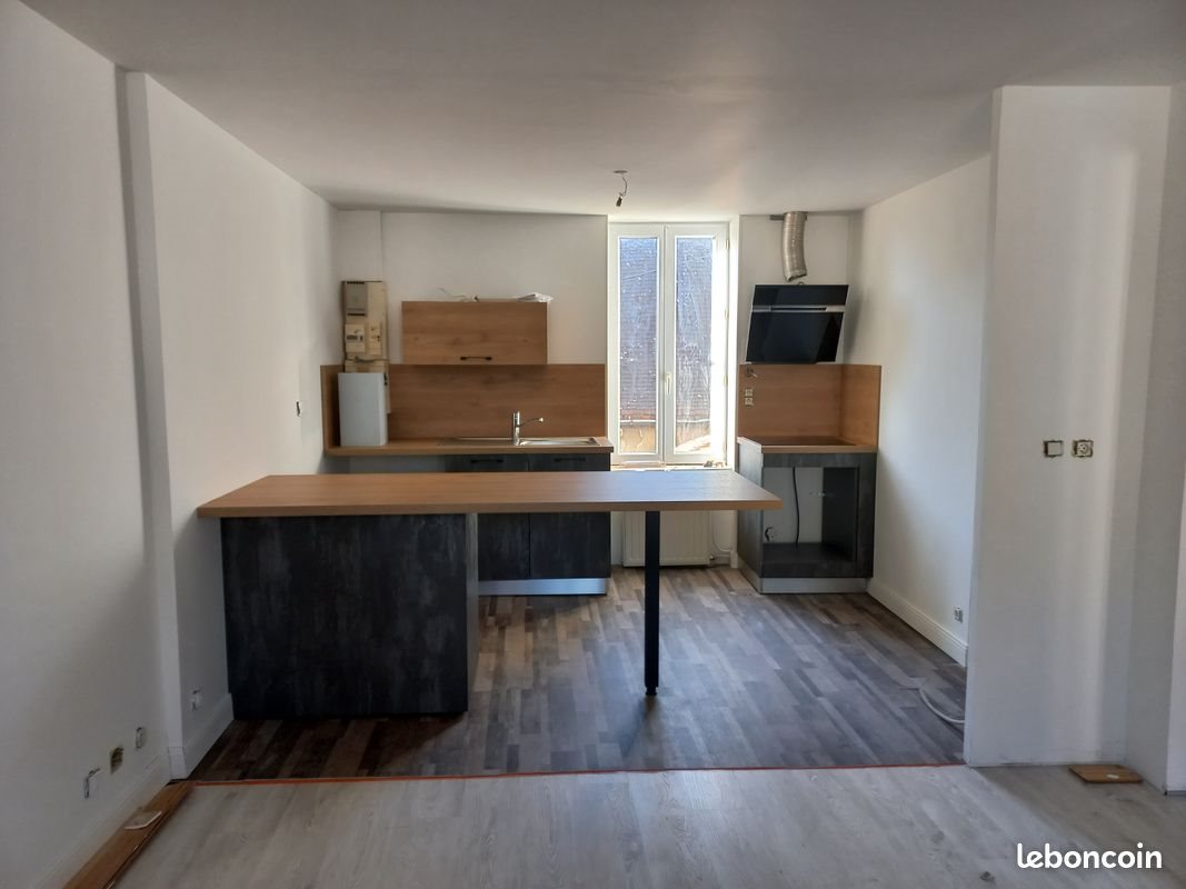 Appartement à louer, 102m², Le Montet