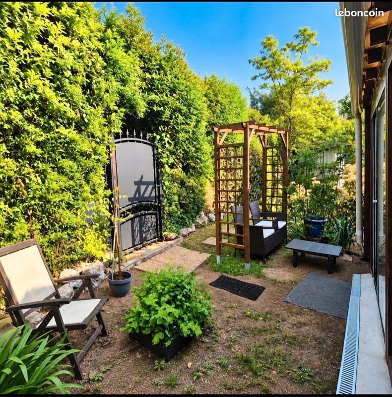 Appartement à louer, 32m², Mougins