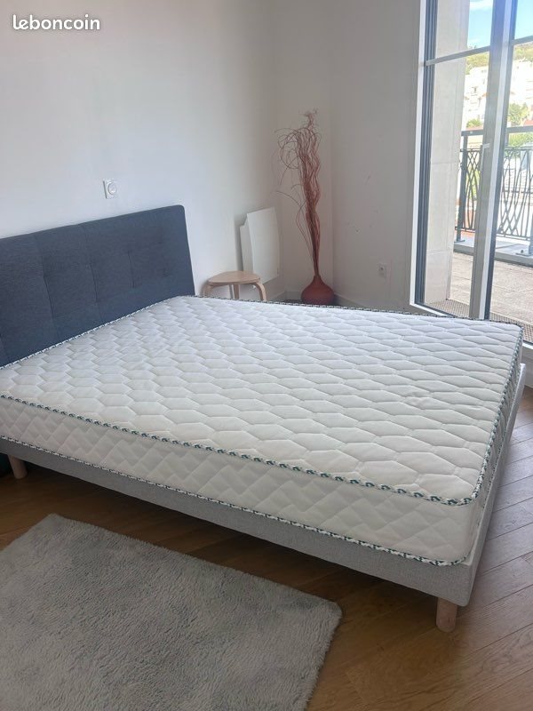 Appartement à louer, 32m², Suresnes