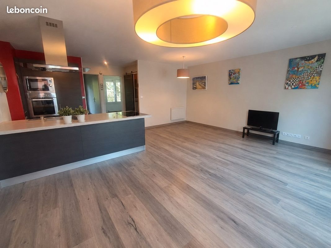 Appartement à louer, 80m², Lambersart