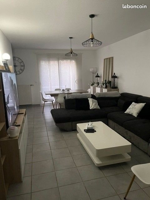 Maison à vendre, 99m², Certines