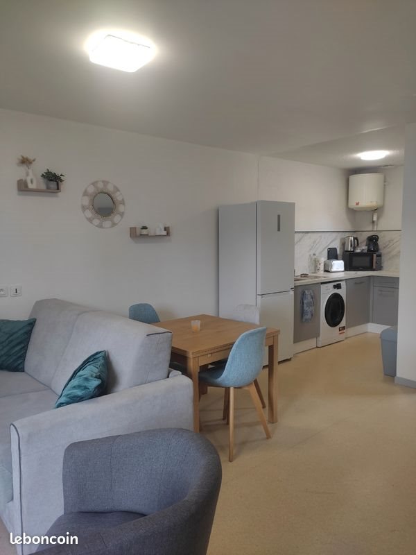 Maison à louer, 37m², Le Mayet-de-Montagne