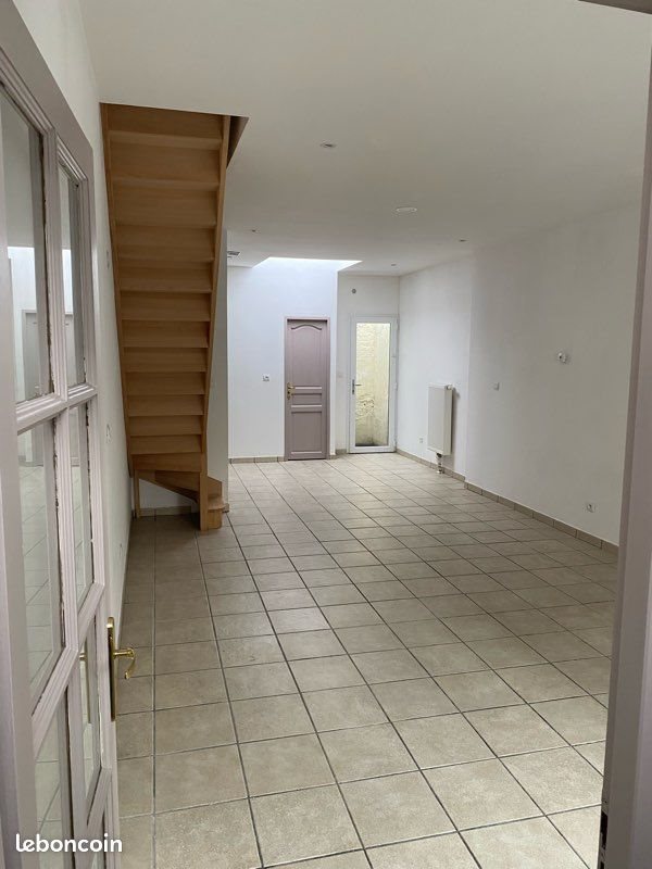 Maison à louer, 77m², Armentières