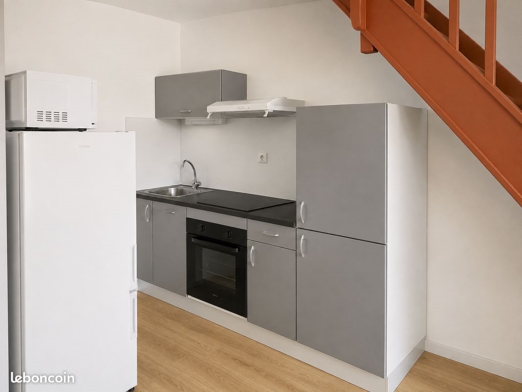 Appartement à louer, 31m², Saint-Hilaire-du-Harcouët