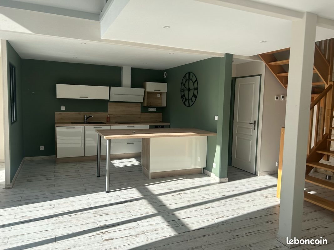 Maison à louer, 90m², Sèvres-Anxaumont