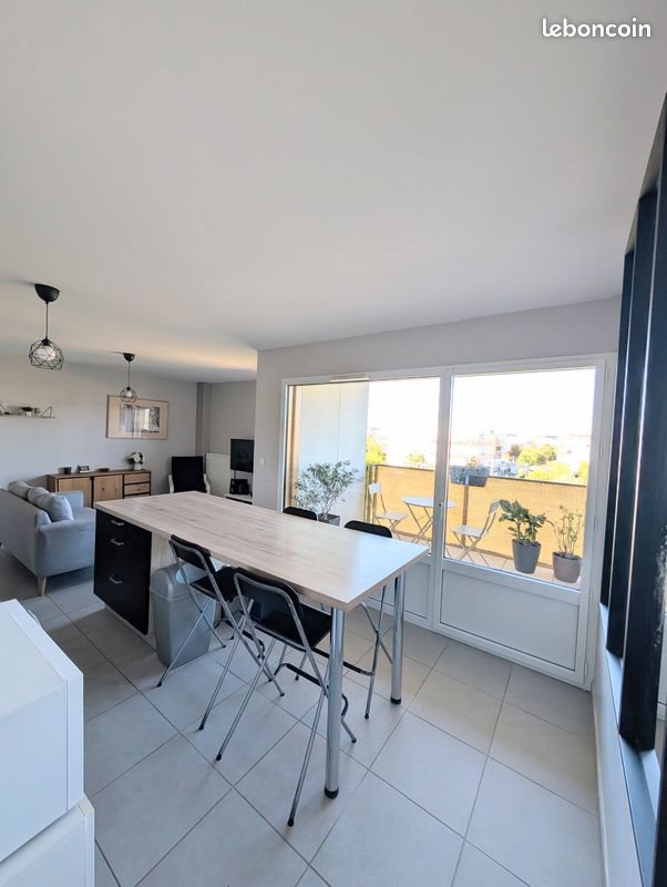 Appartement à vendre, 62m², Sathonay-Camp