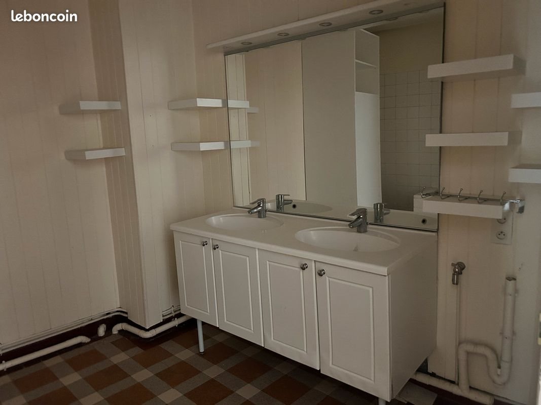 Appartement à louer, 159m², Besançon