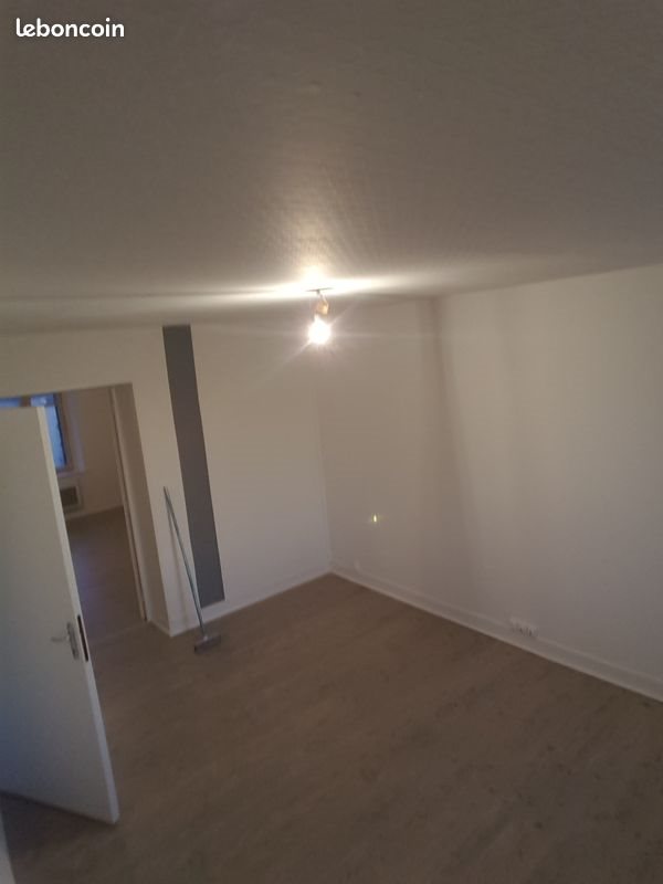 Appartement à louer, 50m², Fontaine-lès-Luxeuil