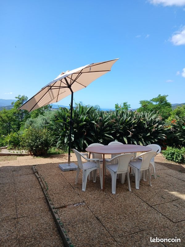 Appartement à louer, 65m², Alata