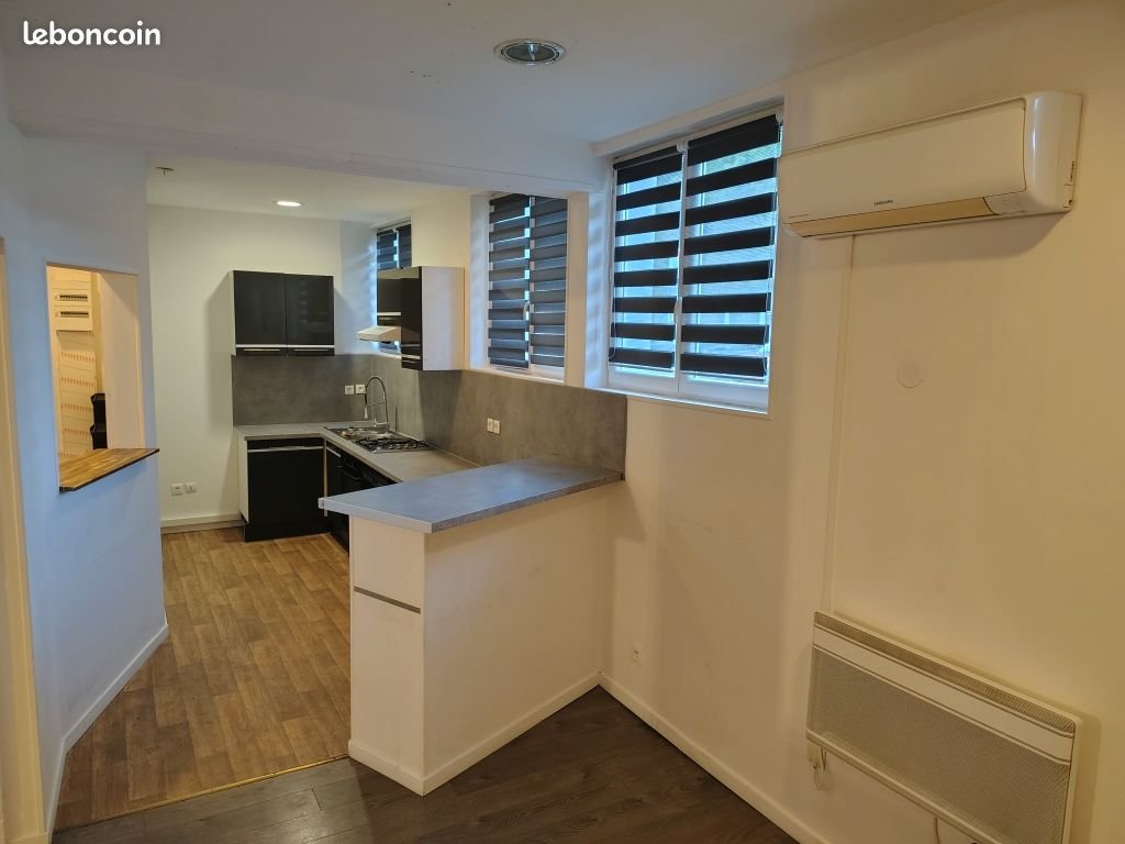 Appartement à louer, 70m², Pont-Saint-Pierre