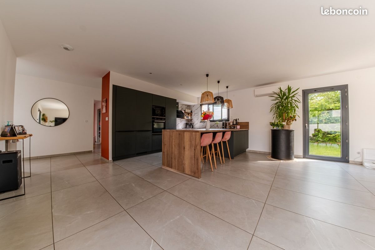 Maison à vendre, 125m², Chatuzange-le-Goubet