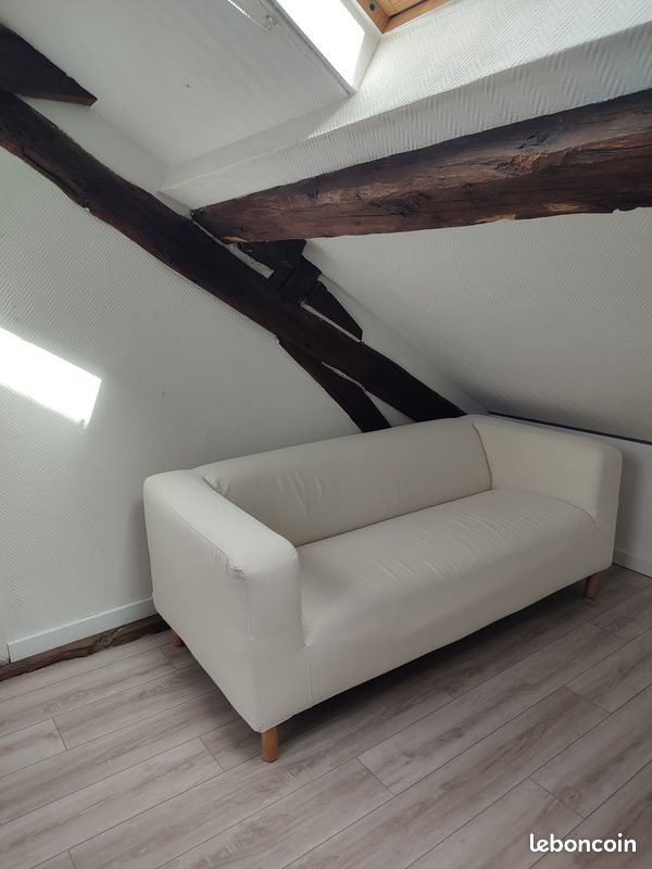 Appartement à louer, 23m², Saint-Cyr-l'Ecole