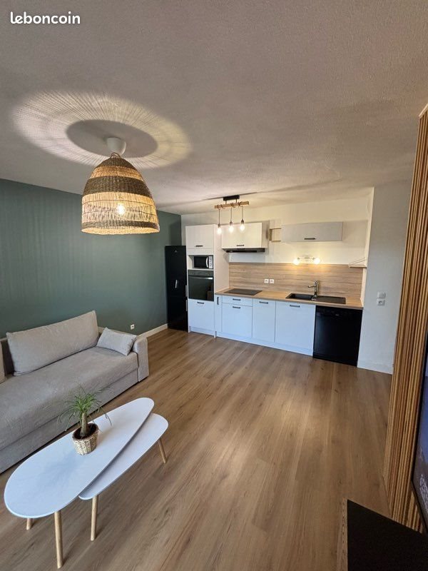 Appartement à louer, 45m², Lattes