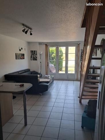 Appartement à louer, 62m², Fuans