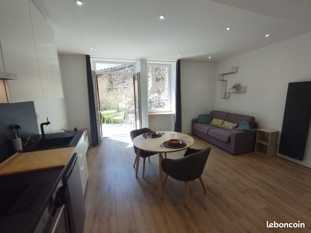 Appartement à louer, 28m², Riom