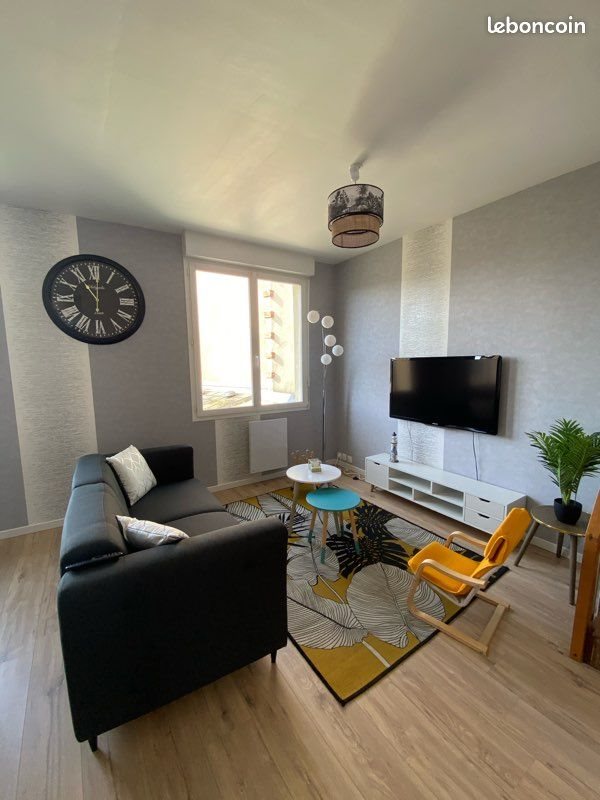 Appartement à louer, 75m², Corlay