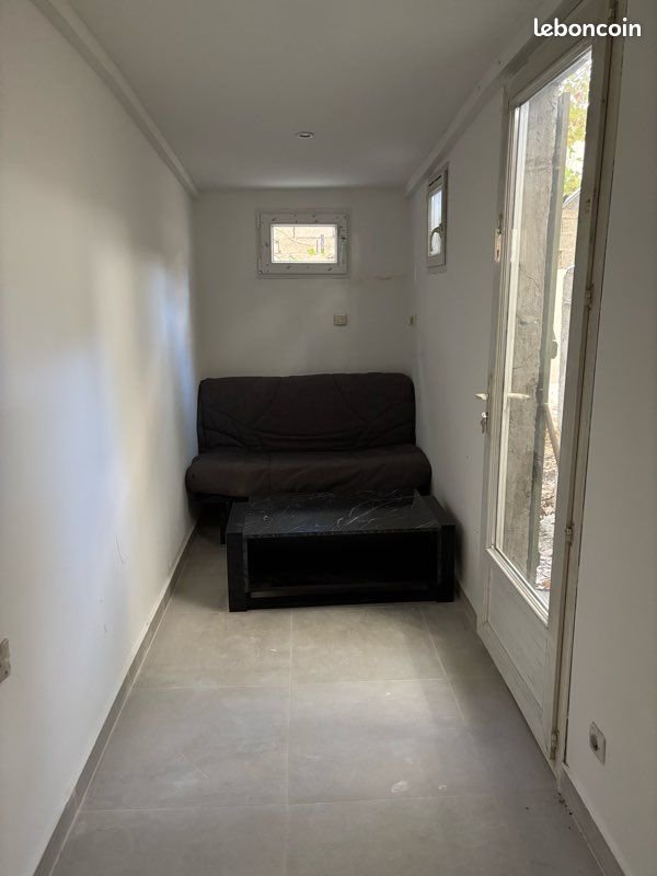 Appartement à louer, 17m², Marseille 10ème
