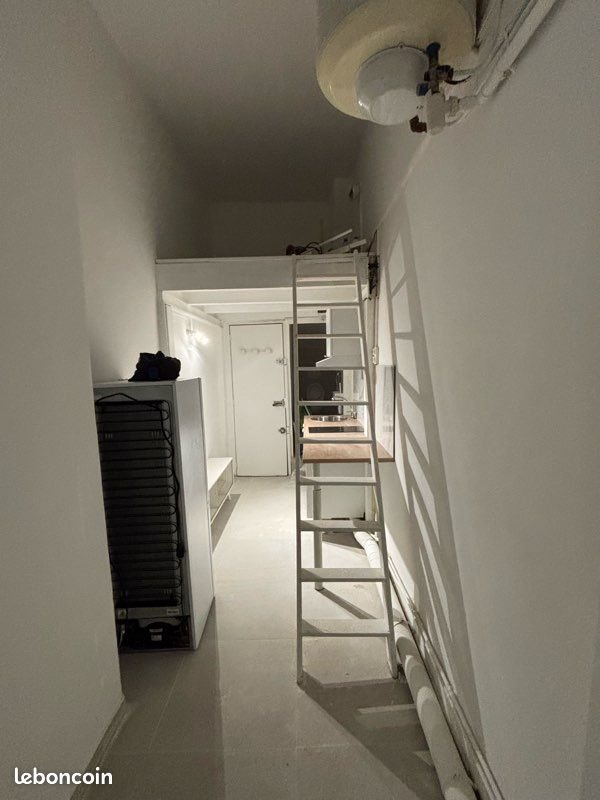 Appartement à louer, 17m², Marseille 10ème