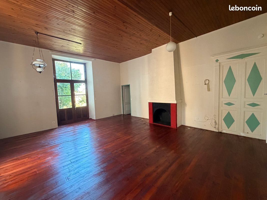 Maison à louer, 65m², Mézin