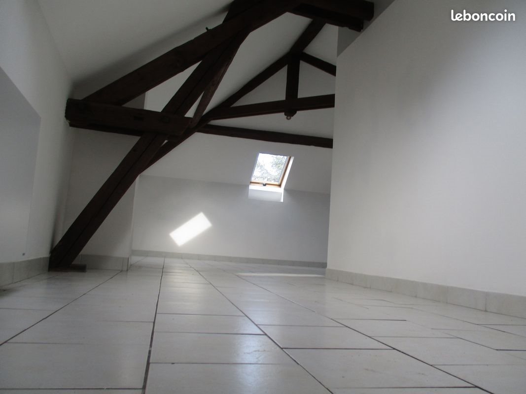 Appartement à louer, 80m², Cambrai
