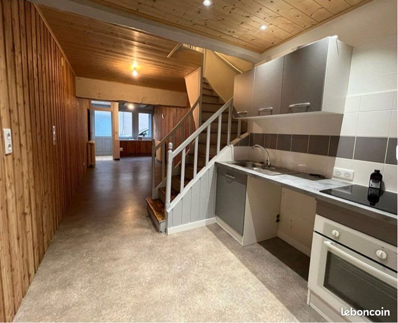 Maison à vendre, 88m², Châteldon