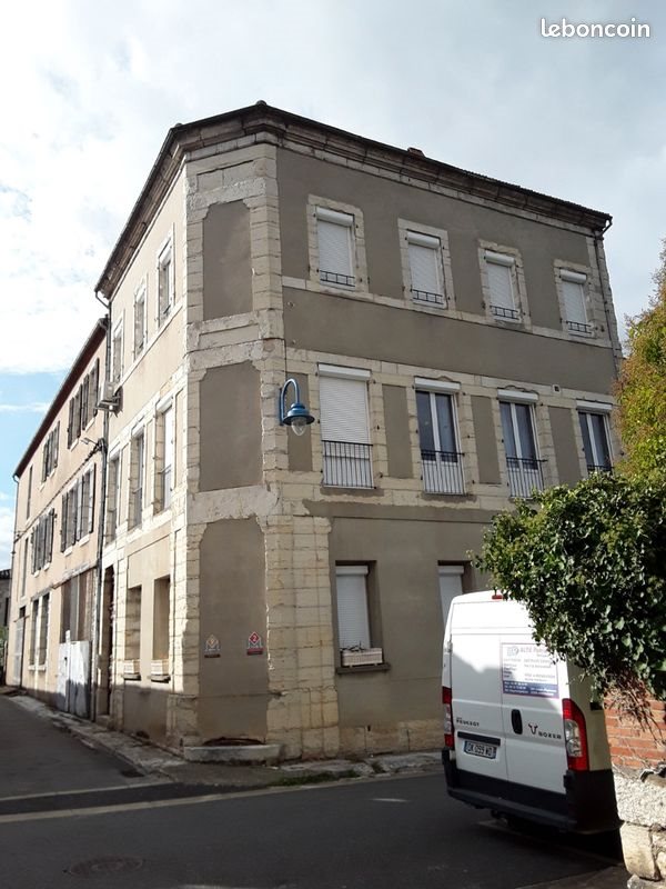 Appartement à louer, 66m², Septfonds