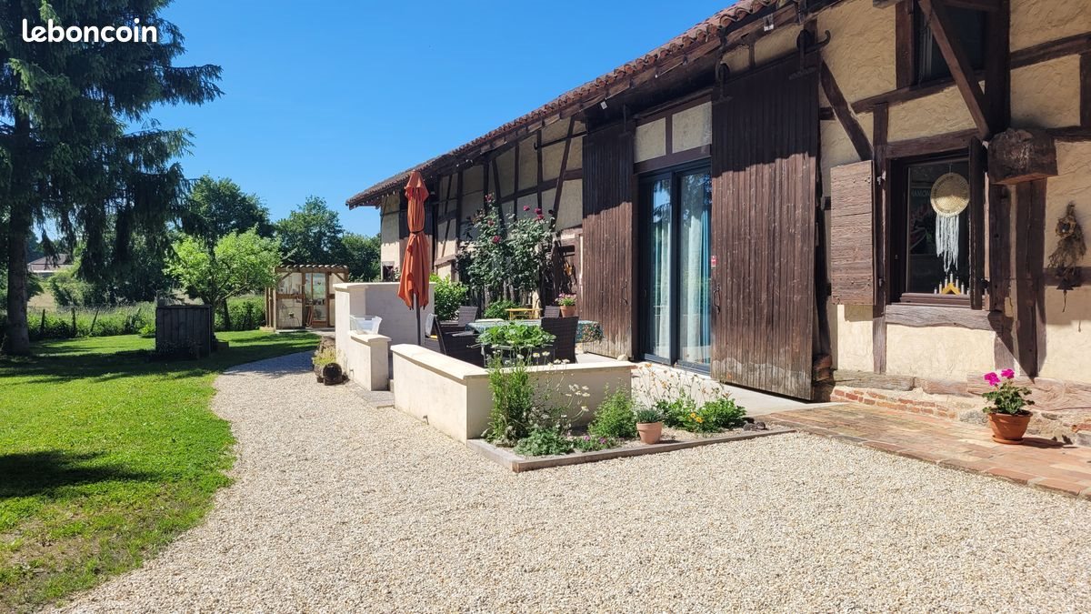 Maison à vendre, 160m², Saint-Jean-sur-Reyssouze
