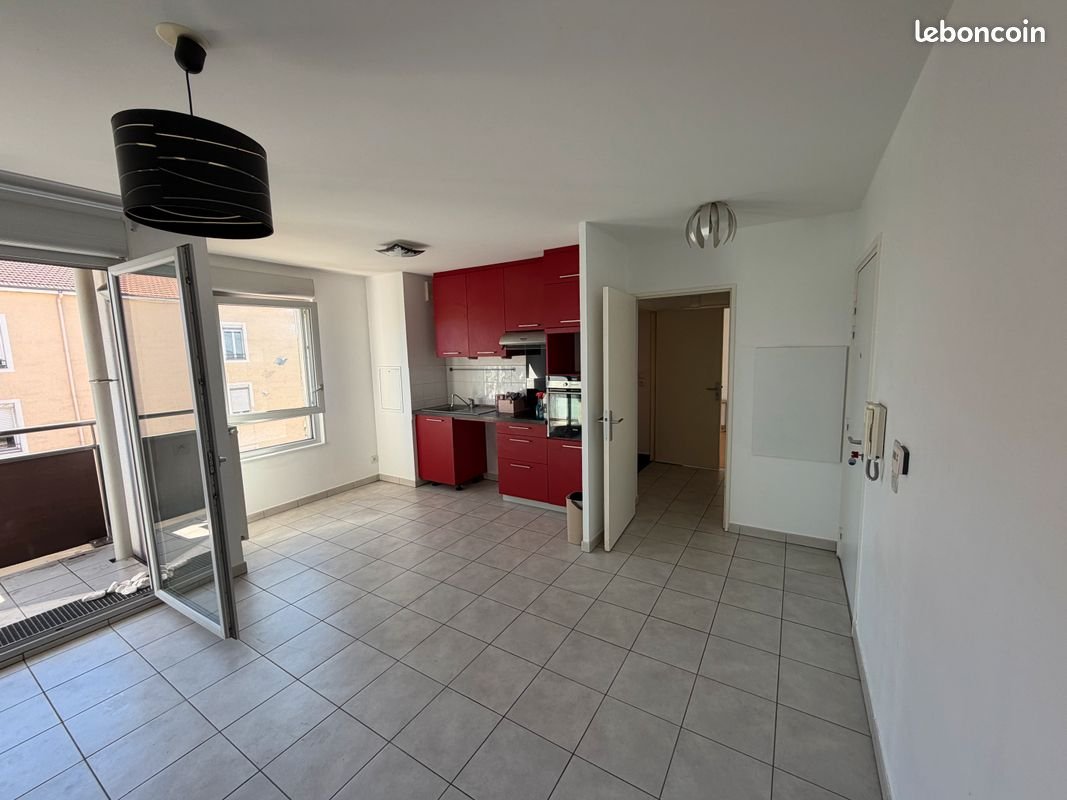 Appartement à louer, 42m², Oullins