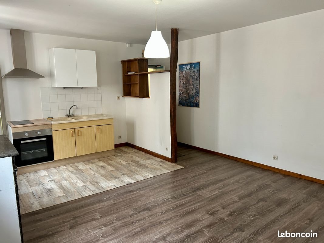 Appartement à louer, 40m², La Charité-sur-Loire
