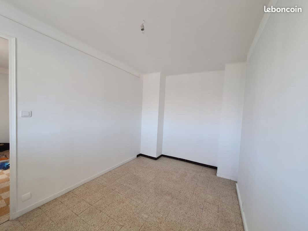 Appartement à louer, 40m², Marseille 10ème