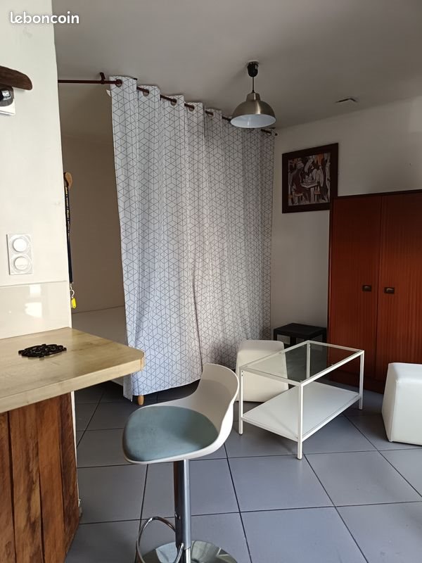 Appartement à louer, 25m², Laval