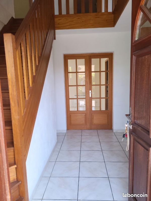 Maison à louer, 150m², La Londe